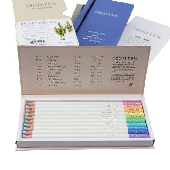 Colored Pencil Dictionary Set, Woodlands – Irojiten