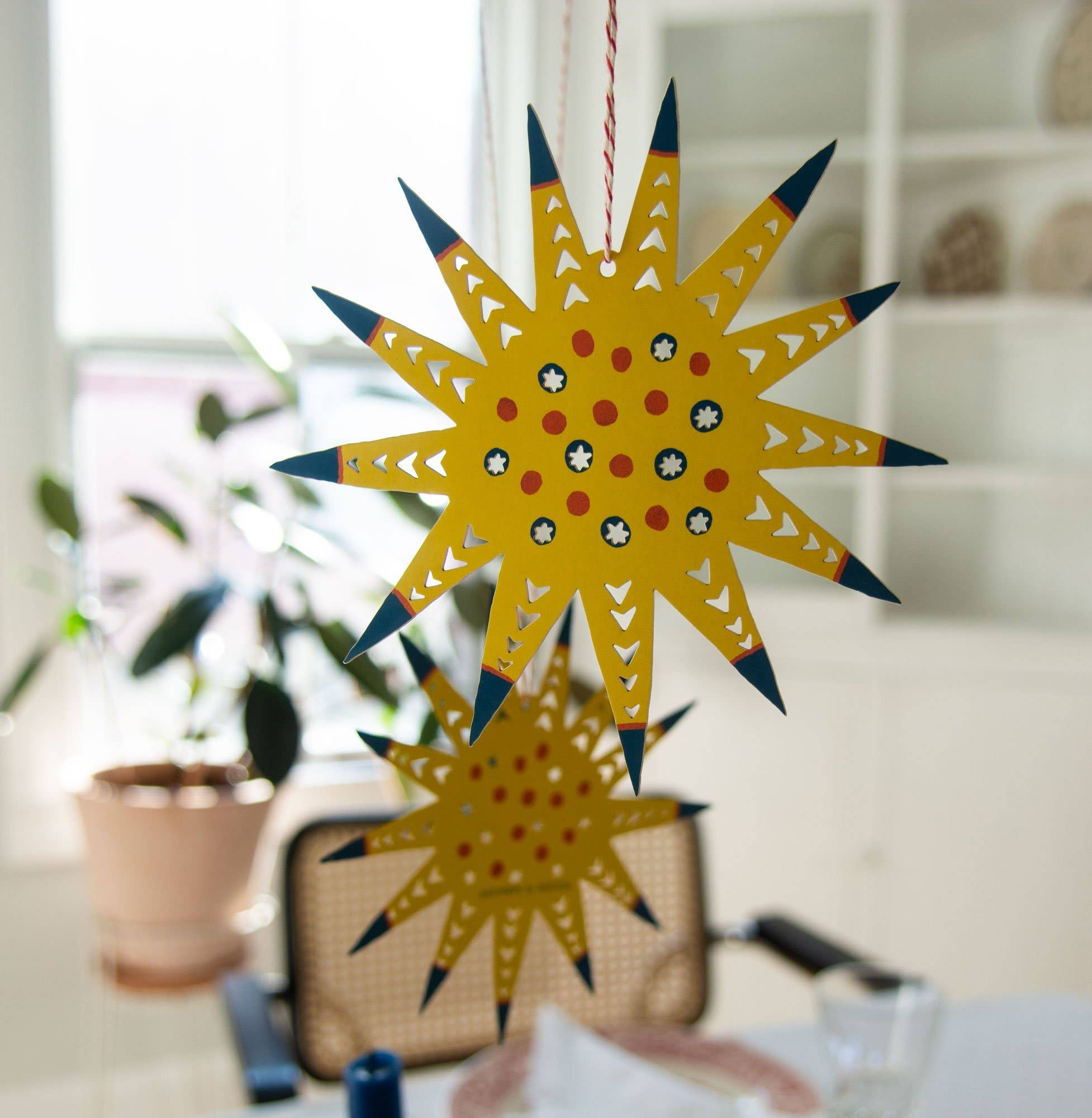 Pair of Paper Star Ornaments – Isatopia